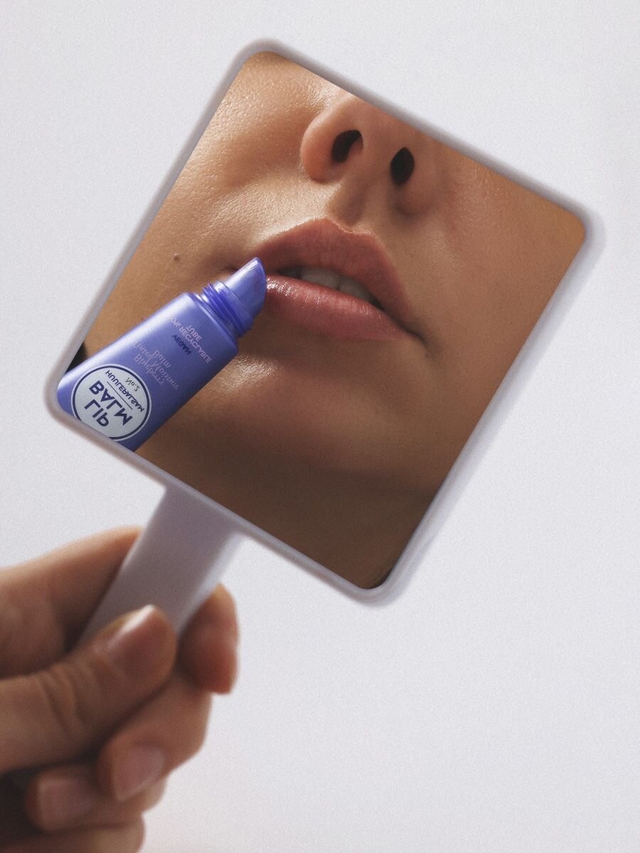 Blueberry Lipbalm Anwendung - Lippenpflege mit Geschmack